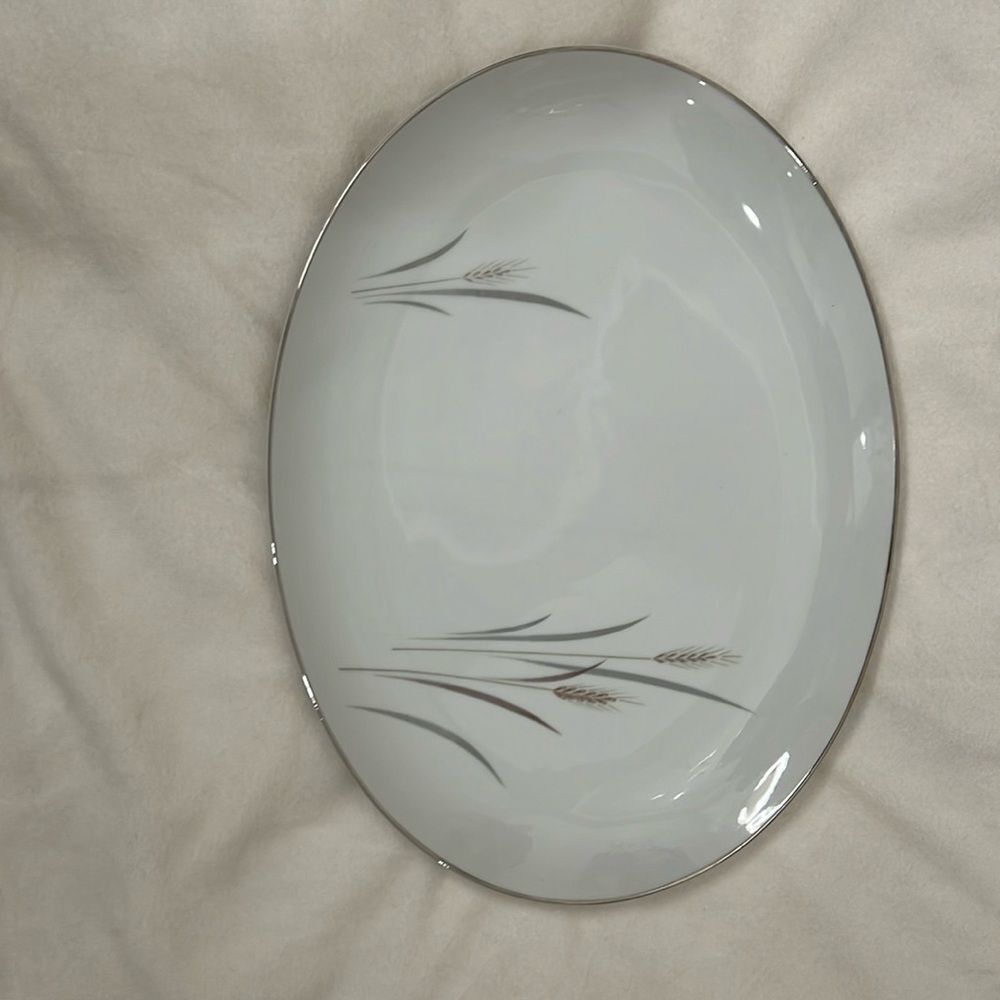Platinum Wheat Serving Tray Fine China Japan Oval 14 In Long X 10 1/2 In Wide